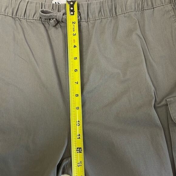 Abound Men’s Cargo Shorts Grey Steel Sz XL 2 Velcro Pockets 2 Front Side Pockets - Picture 7 of 11